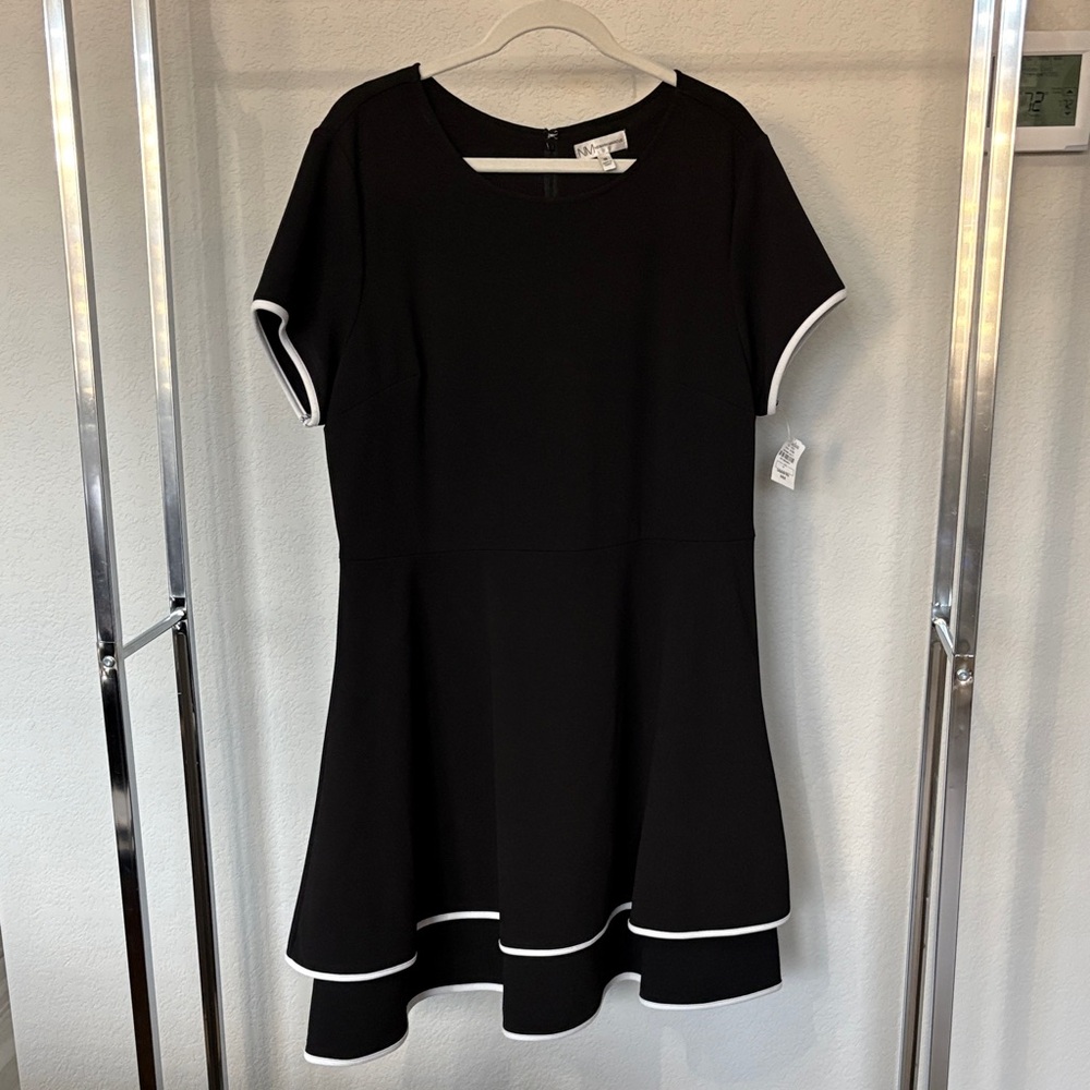 Neiman Marcus Black Fit-and-Flare Dress with White Piping